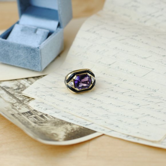 18ky Amethyst, Diamond and Black Onyx Ring - Picture 4 of 4